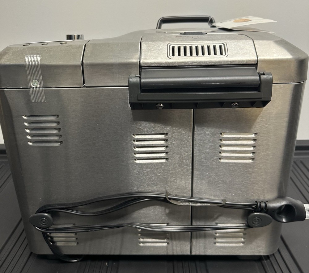 Breville Custom Loaf Bread Maker Automatic Fruit Nut Dispenser