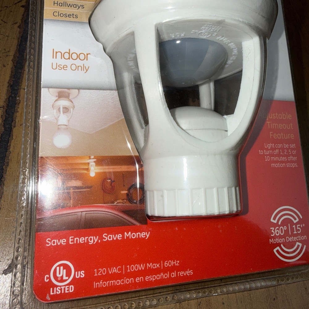 GE Automatic Motion Sensing Light Control Adapter 360 Degree 15 Foot Range Ied