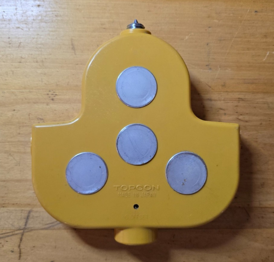 Topcon - Triple Prism Holder Fixed Type - Frame Only