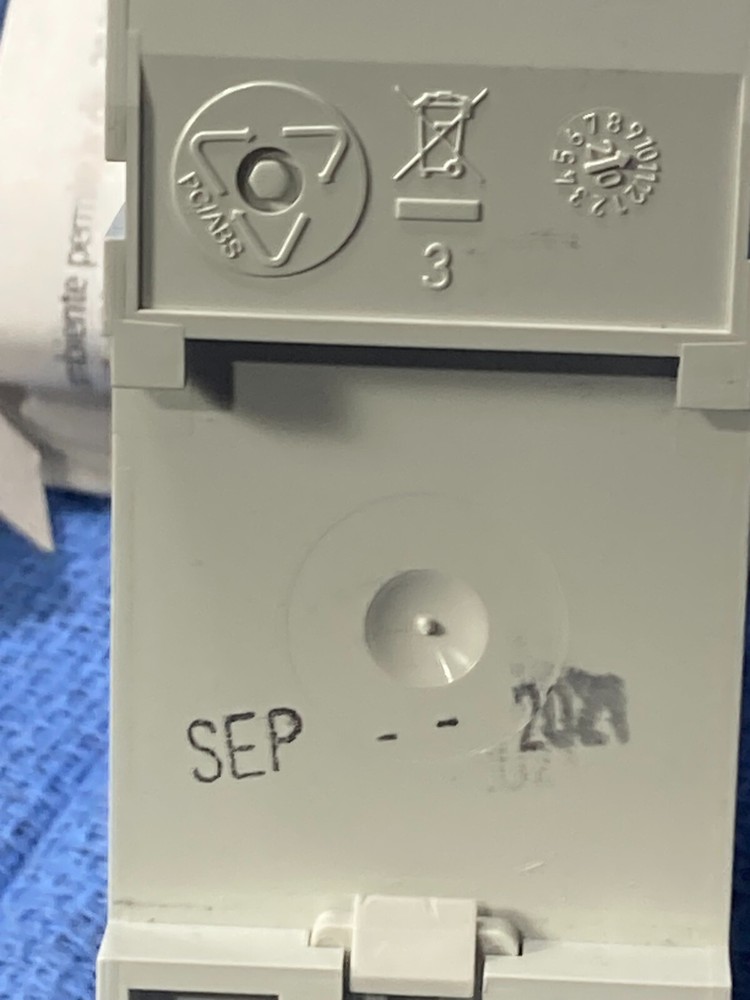 WEEKLY PROGRAM THEBEN 6104108 TIME SWITCH CLOCK OPERATED LIGHT CLIMATE SYSTEM