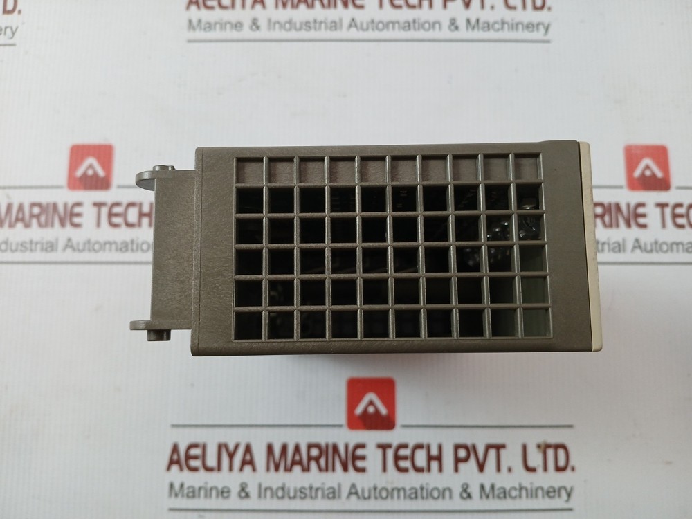 SIEMENS 6ES5 441-8MA11 Digital Output Module