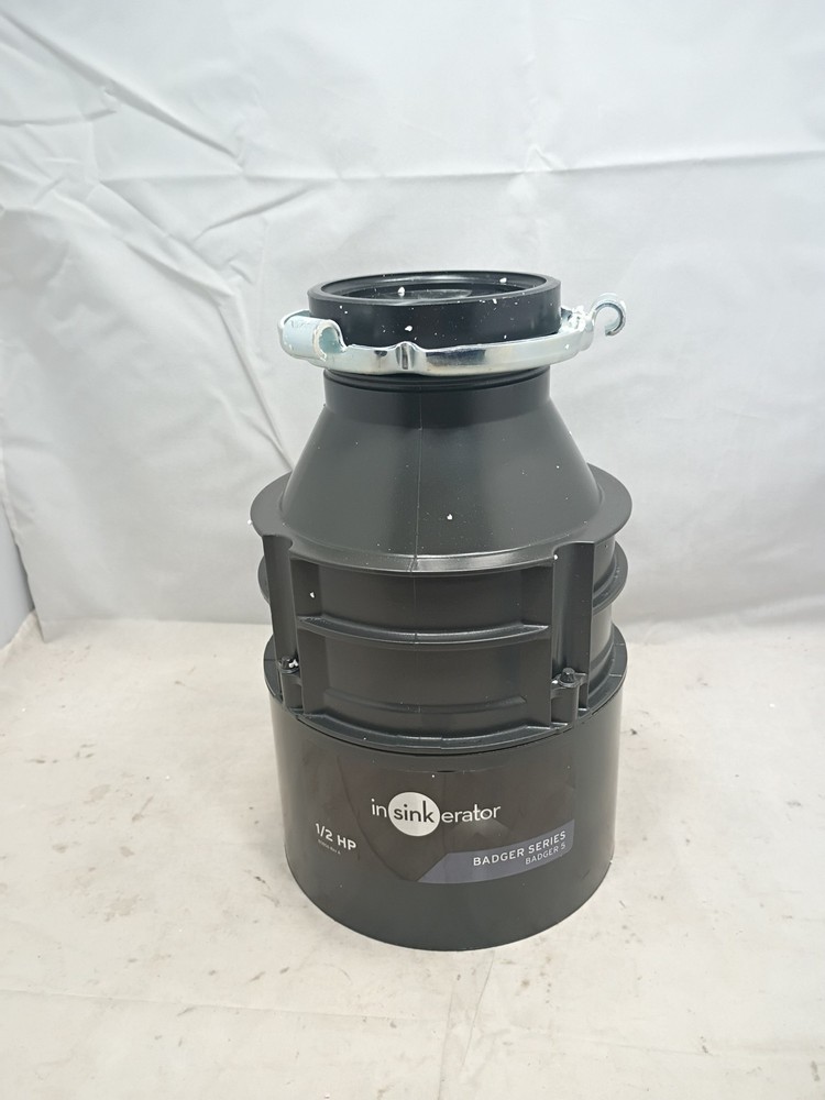 InSinkErat1or Badger 5 1/2HP Garbage Disposal Completed Open Box