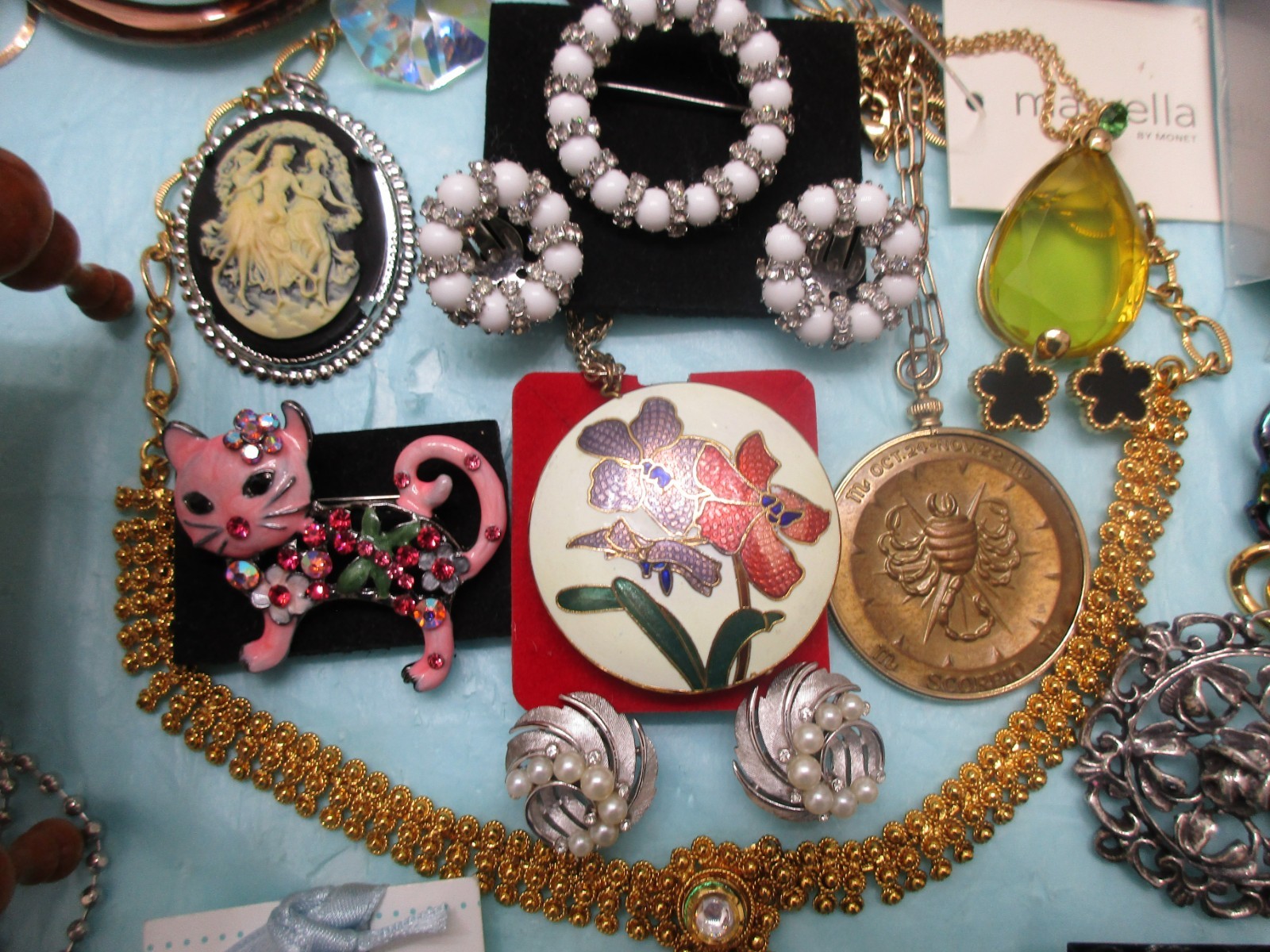 Vtg to Now Lot JEWELRY WEISS C.TRIFARI,925 Swiss Piano+Cameo Locket brooch,ring+