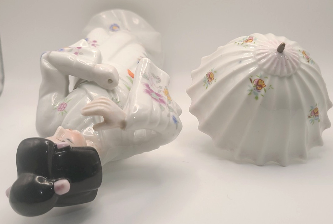 Vintage Japanese Geisha with Umbrella Floral Porcelain Statue 13" Unique