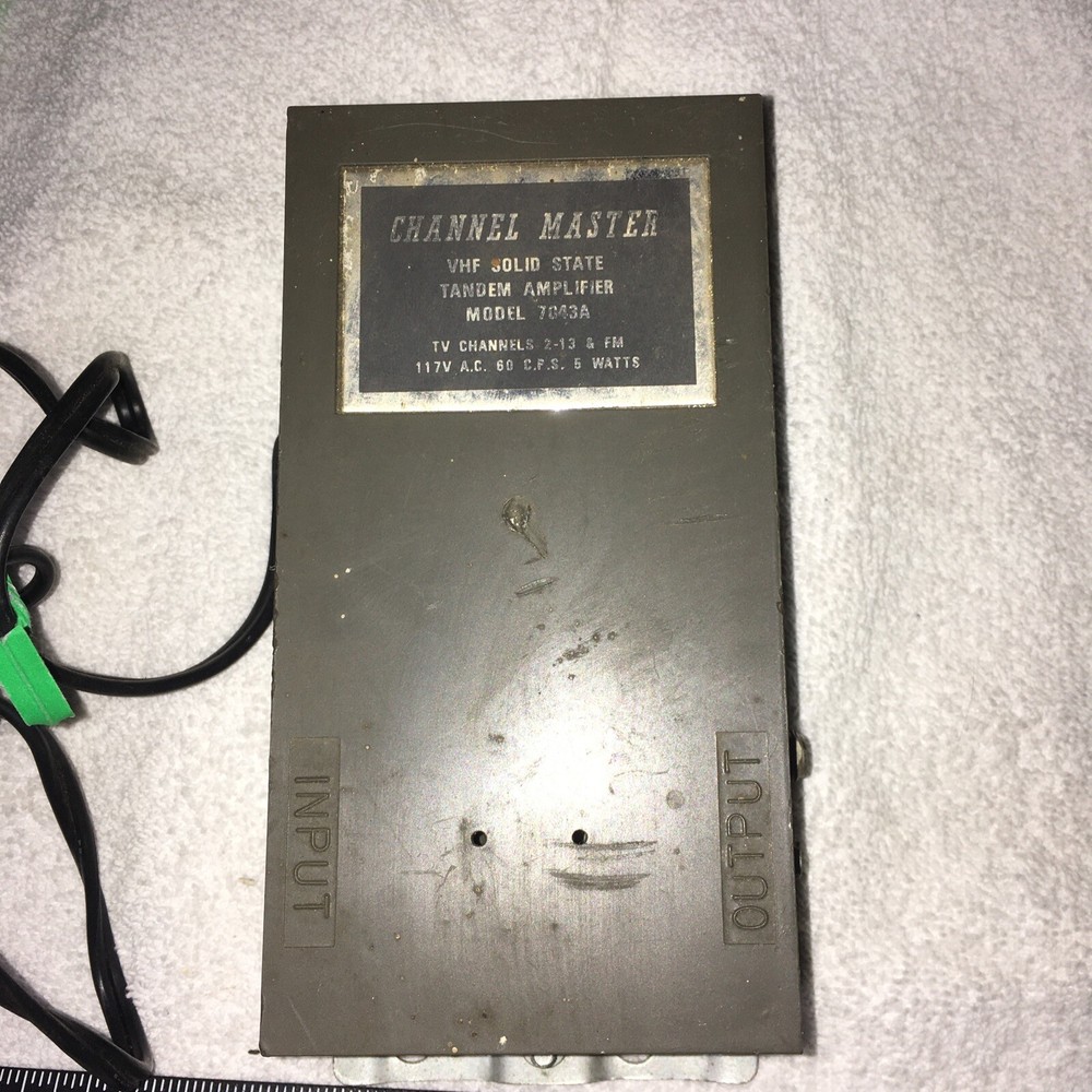Channel Master VHF Solid State Tandem Amplifier Model 7043A ham cb radio antenna