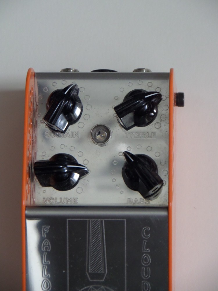 ThorpyFX Fallout Cloud V2 Fuzz Guitar Effect Pedal