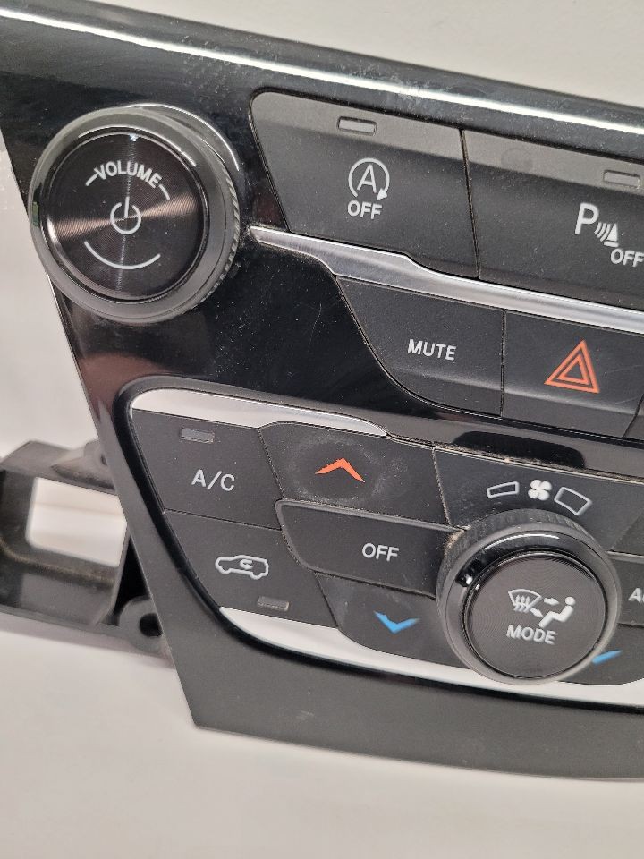 A/C Selector Switch fits 2020 Chrysler Pacifica front 3 zone temperature c