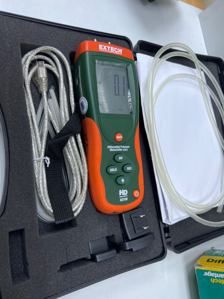 Extech HD700 Differential Pressure Manometer (2-PSI)