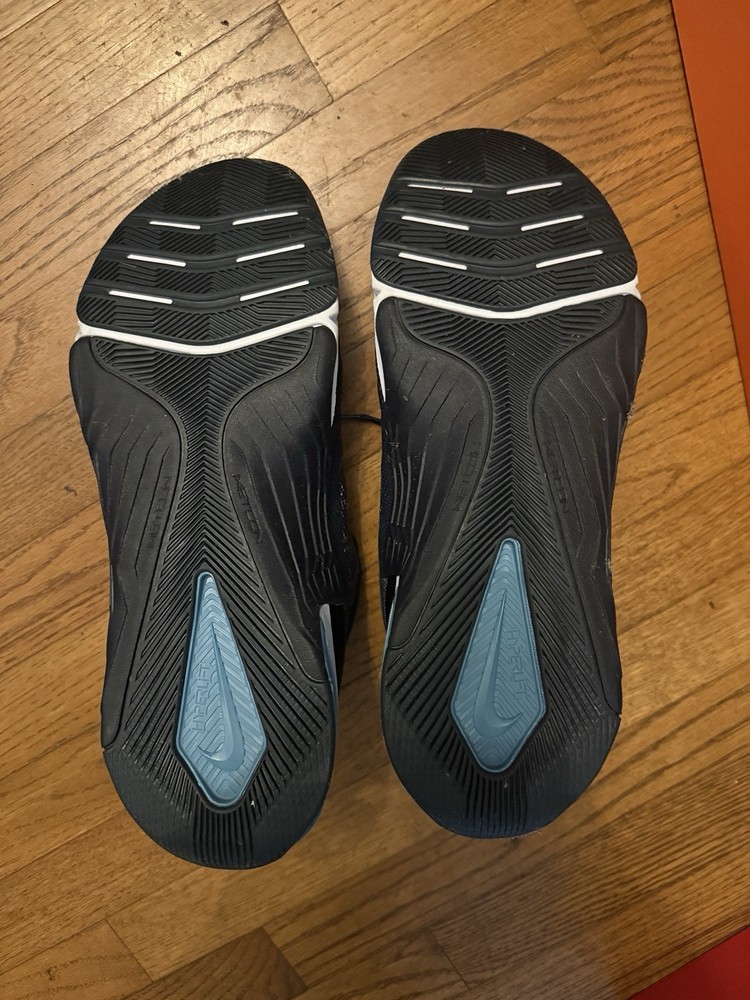 Nike Metcon 8 Training Shoes Black/Gold