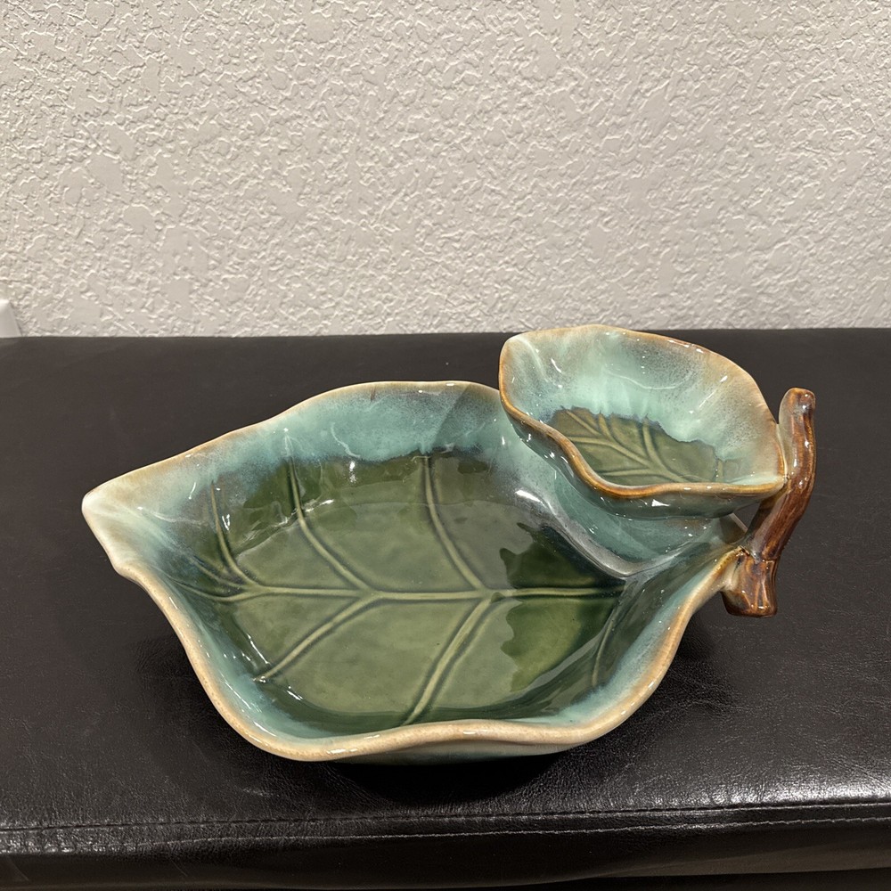 leaf shaped chip and dip platter