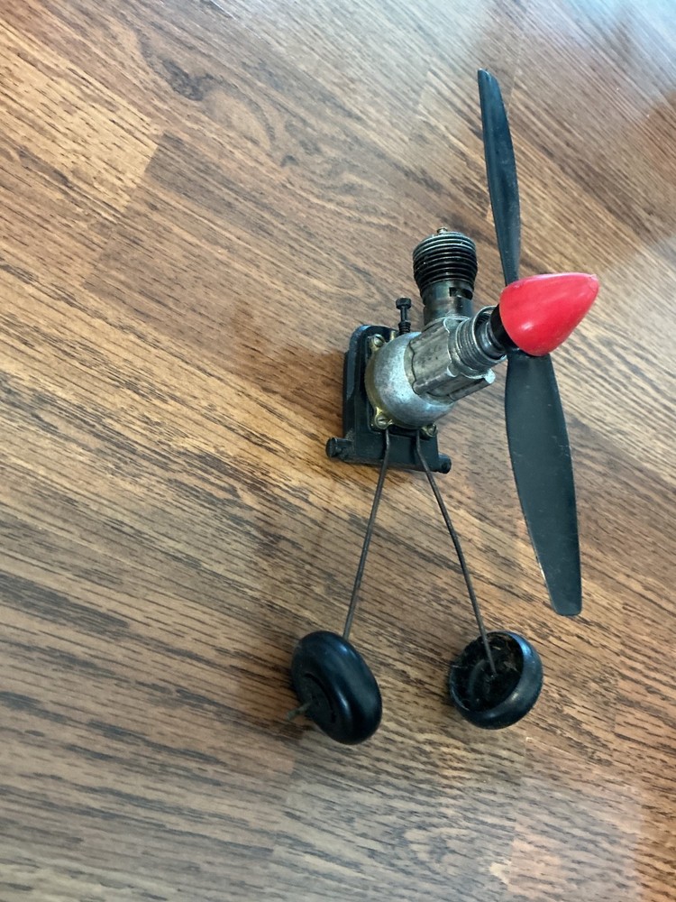 Rare Vintage Cox Model Engine, used.