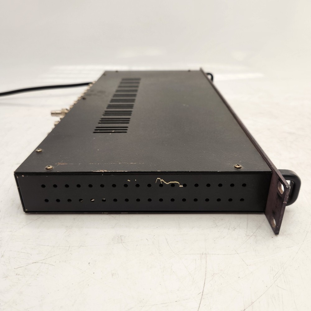 Future Engineering AVD-10A Audio Video Distribution Amp | Powers On, Untested