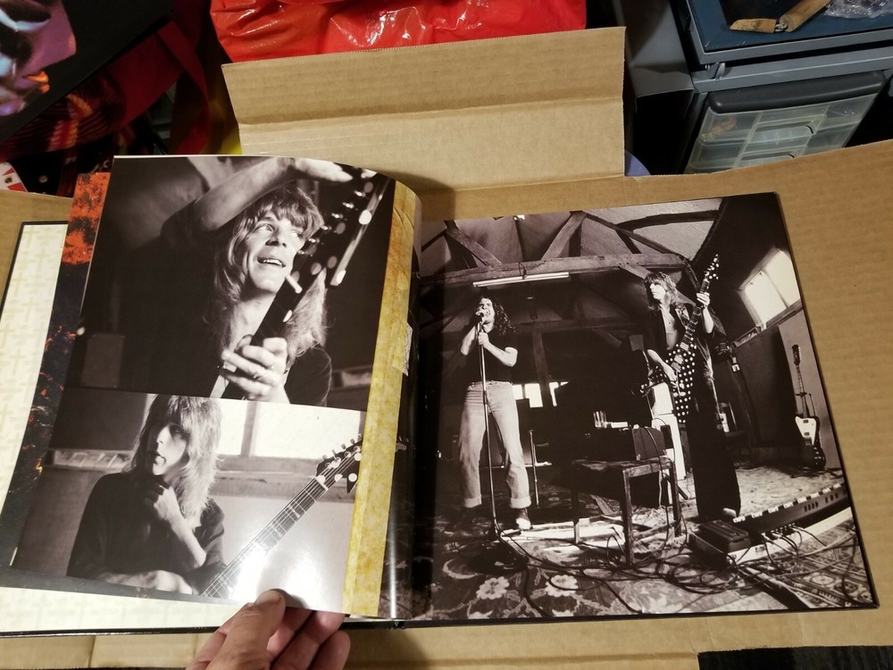 RANDY RHOADS OZZY OSBOURNE LARGE BLIZZARD OF OZZ ERA 88 PAGE COFFEE TABLE BOOK