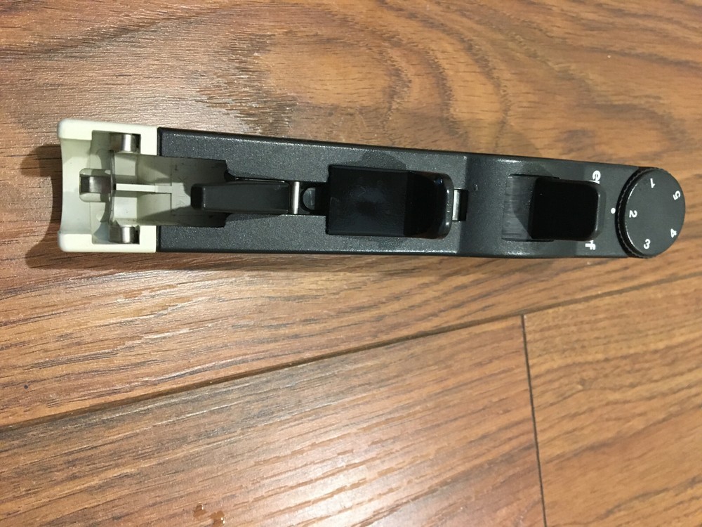One Eppendorf Repeater Pipettor
