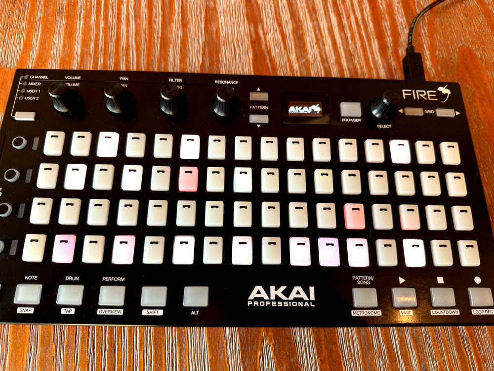 Akai Professional Fire – FL Studio Dedicated Controller – Excellent Condition