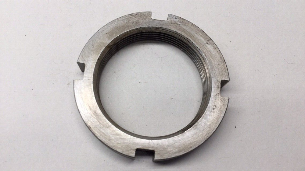 Spicer 31139 Nut Spindle