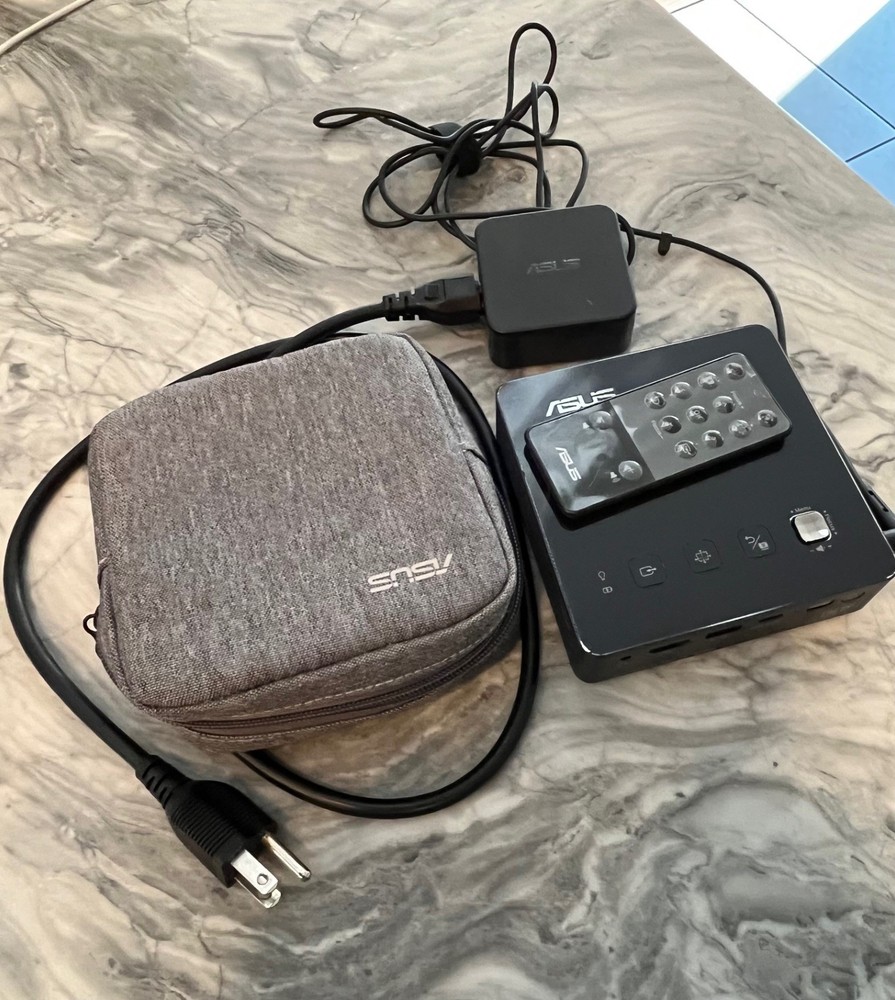 Asus Zenbeam S2 projector