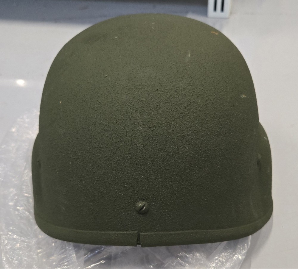 USGI HELMET MEDIUM (NEW)
