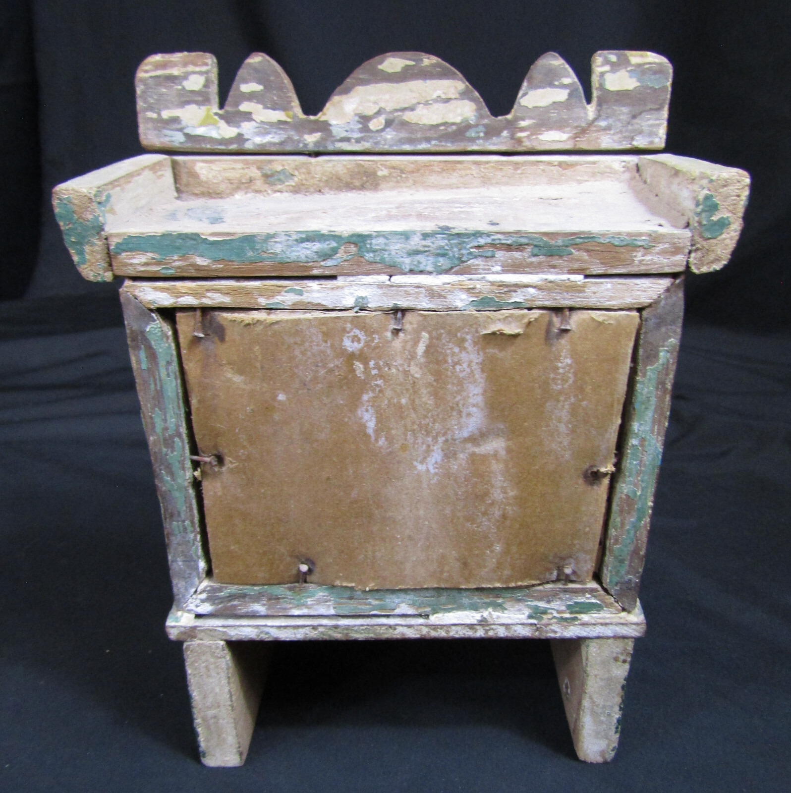 ANTIQUE MEXICAN WOOD NICHO/SHRINE WITH 3 WISE MEN RELIGIOUS ARTIFACT