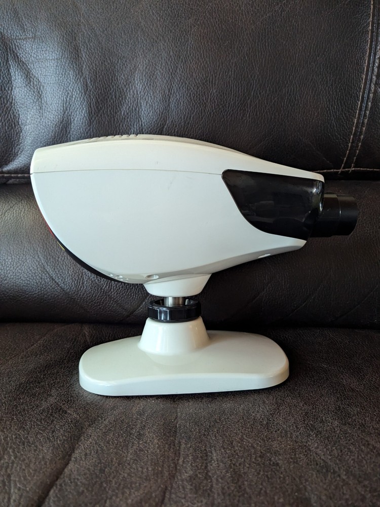 Medizs SMART CP 11 - Auto Chart Projector W Remote & Manual