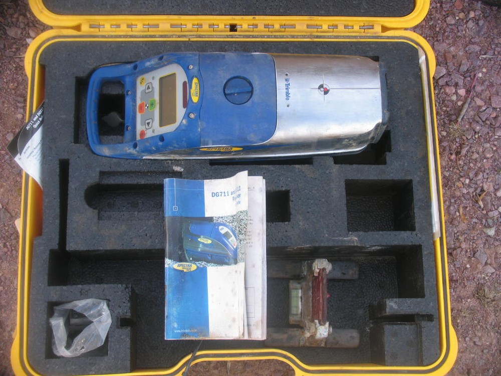 Spectra Precision DG711 Pipe Grade Level Laser W/ Case
