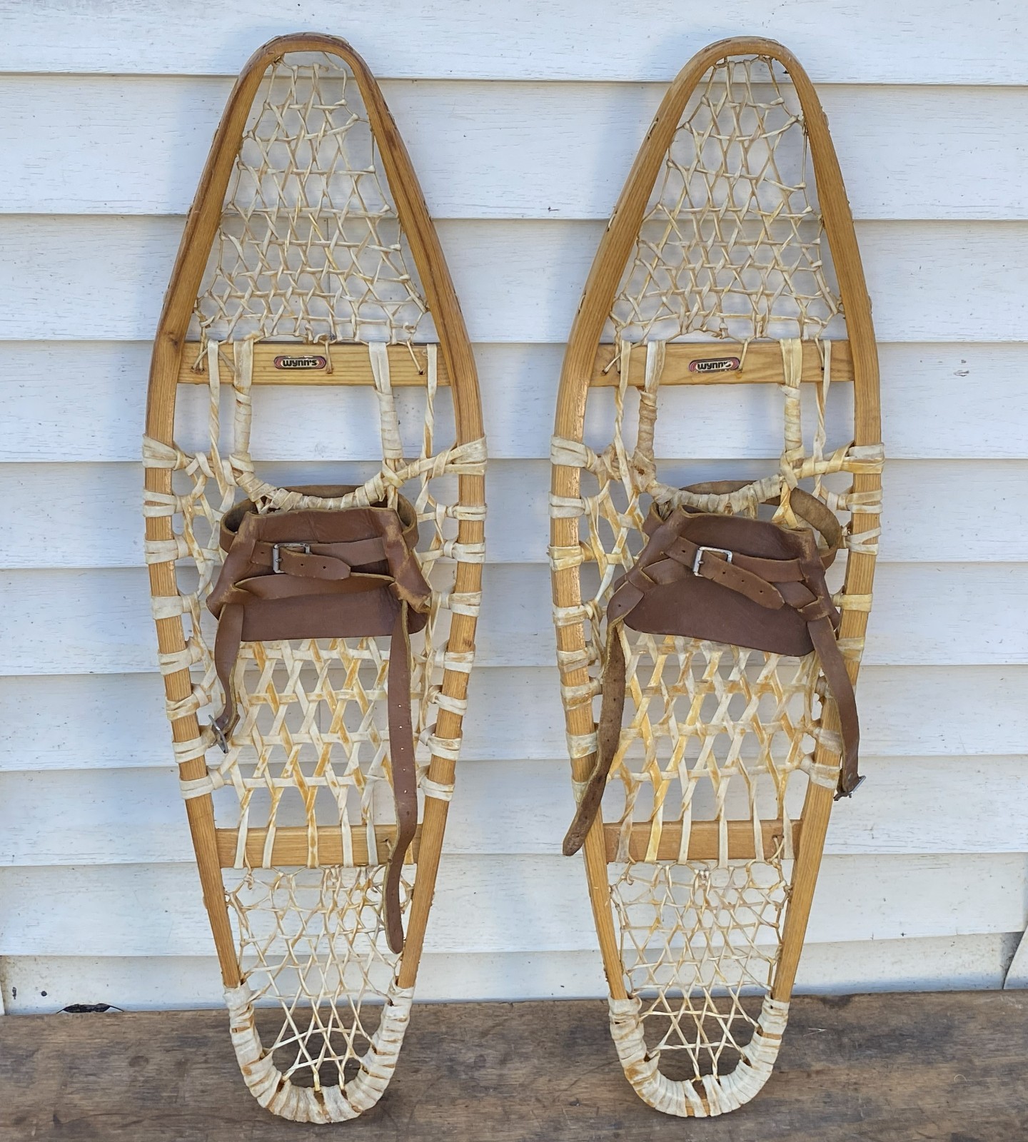 LOVELY  Vintage SNOWSHOES 36 x 10 Snow Shoes  LABELS  w/ LEATHER BINDINGS