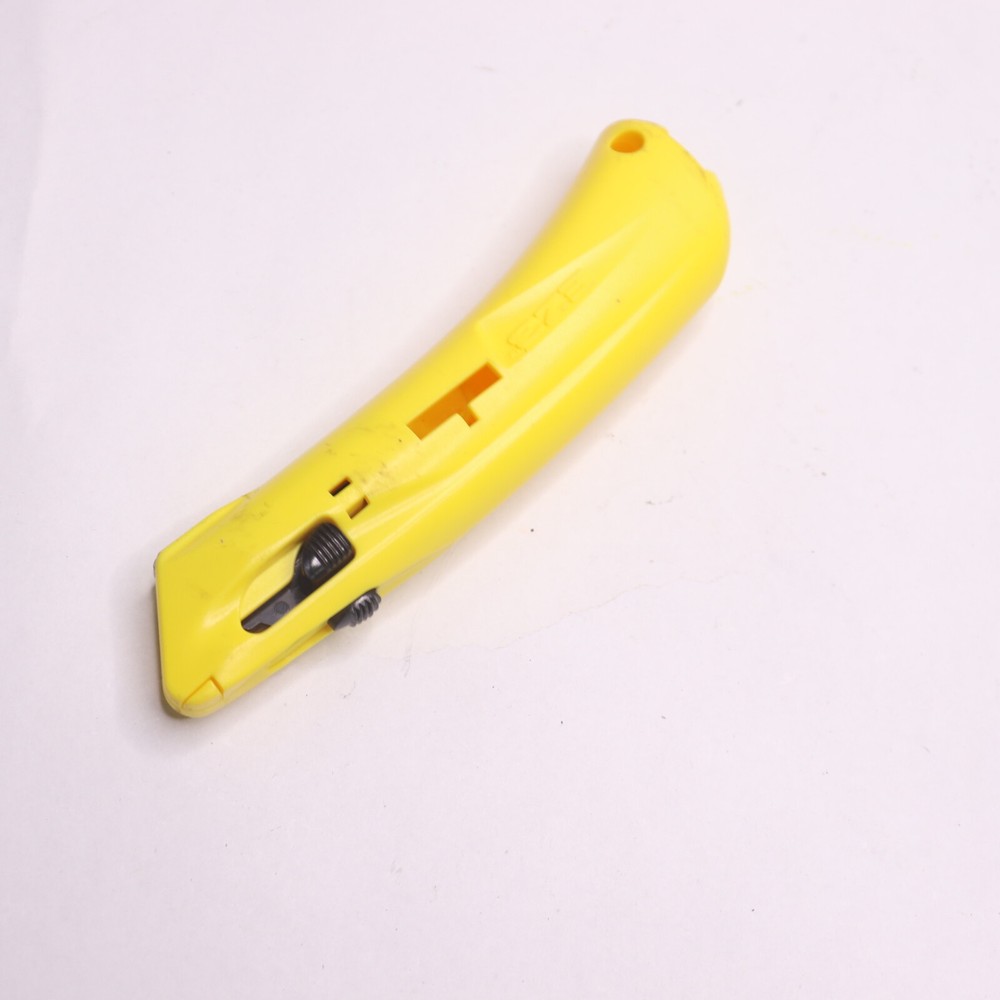 Safety Self-Retracting Utility Knife Plastic Yellow 6"