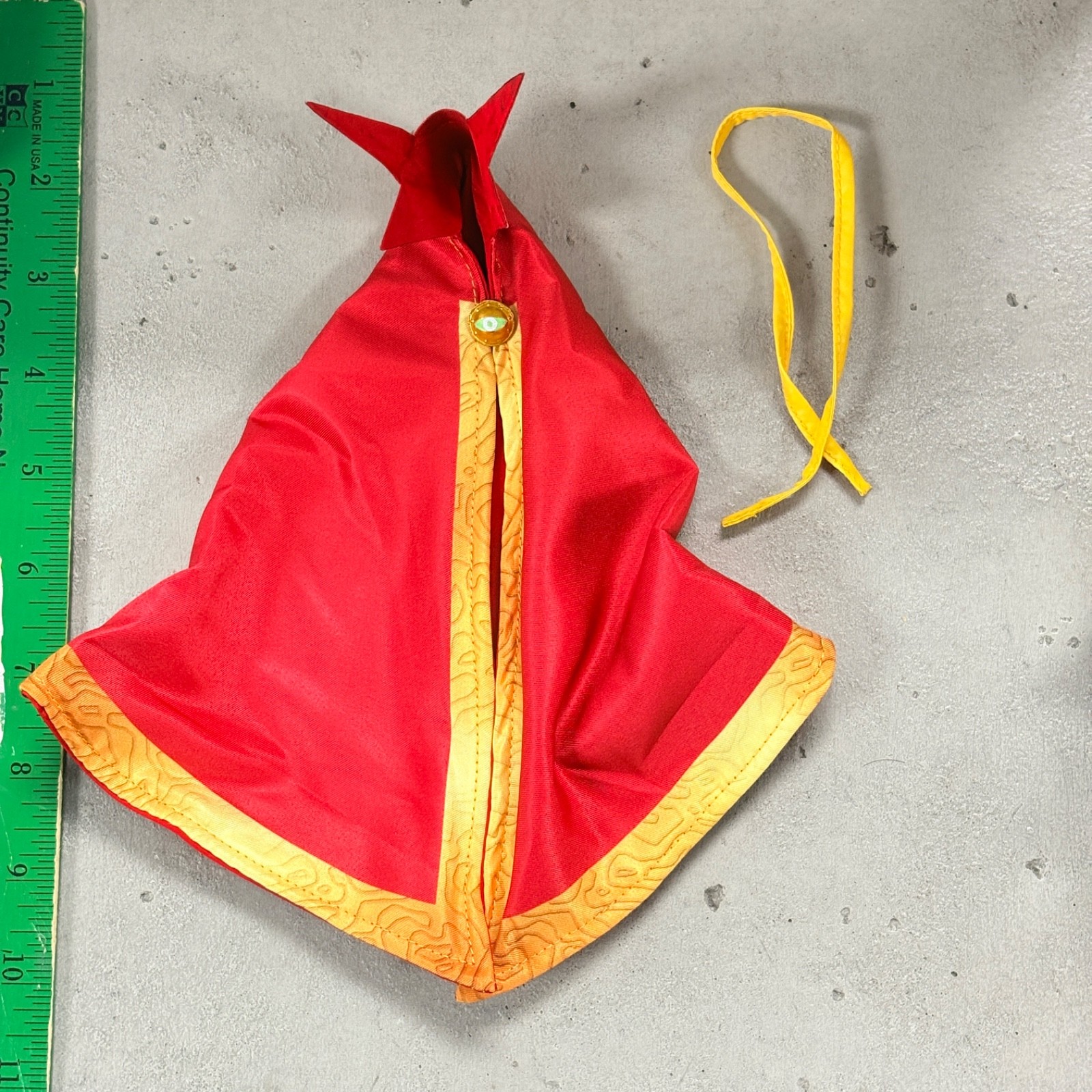 SU-C-EMPDM: 1/12 wired cape & Belt for 1/12 Doctor Strange or Emperor Doom