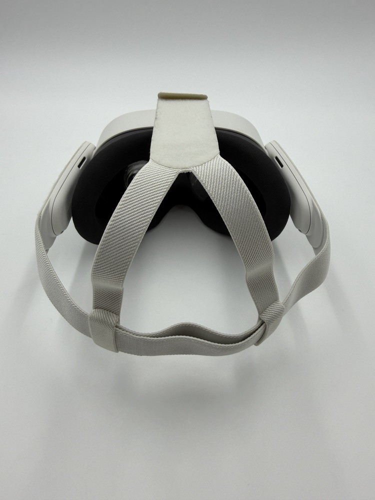 Meta Quest 3S 128GB VR Headset Only Tested Working DEAD PIXELS READ DESCRIPTION