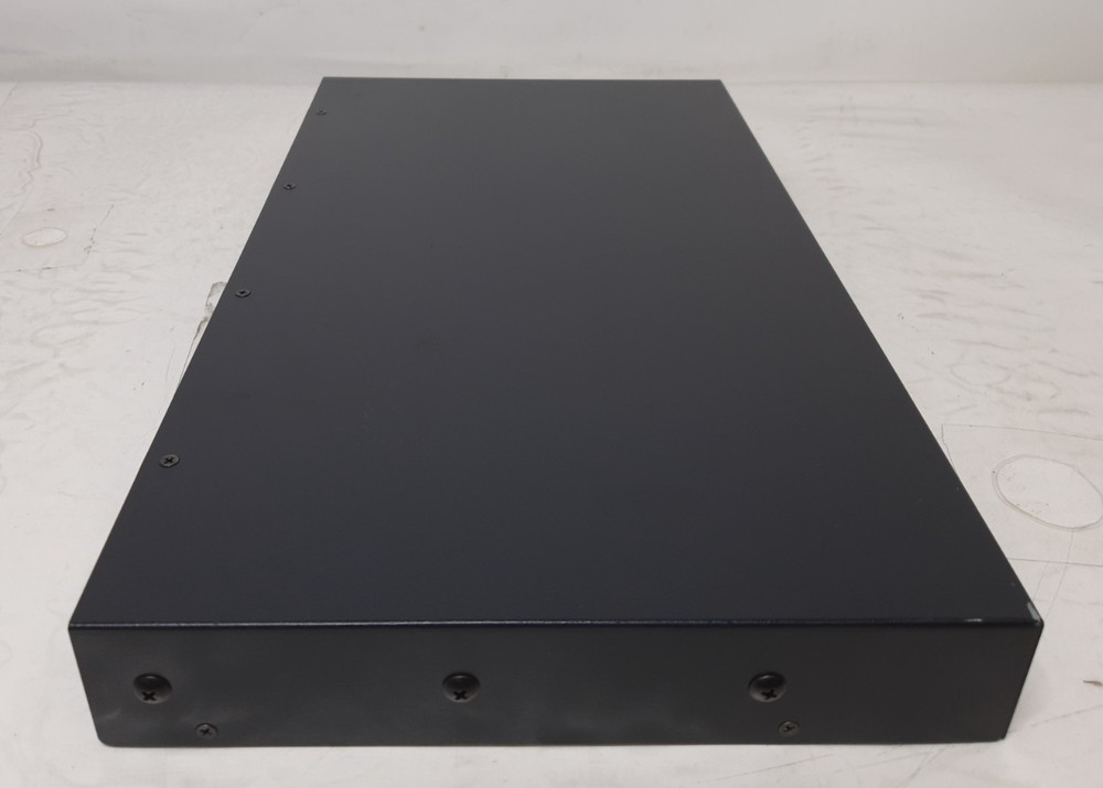 HP Server Console Switch G2 0x2x16 (AF618A) KVM Switch 16-Port