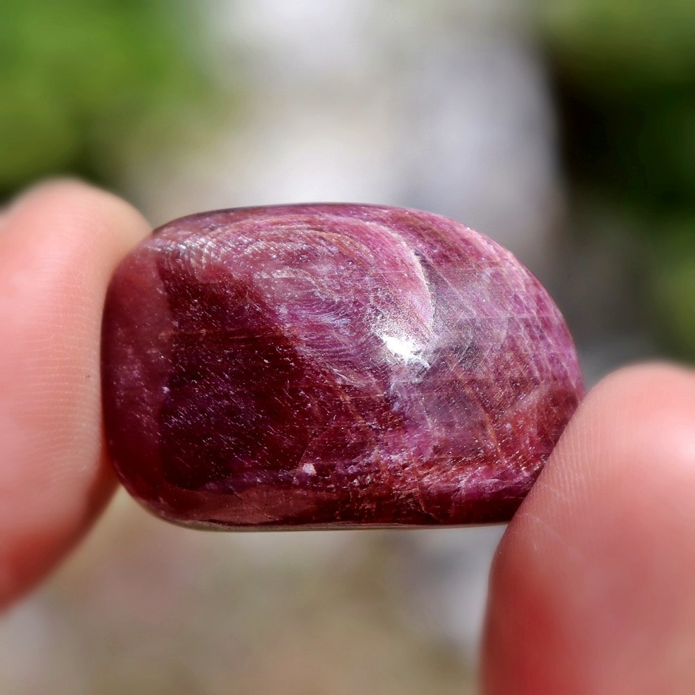 Tumbled Stone: Ruby, Red Corundum from India, Fluorescent (RUB51)