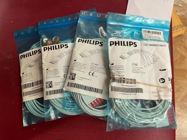 Philips 5 lead cables model 989803176171