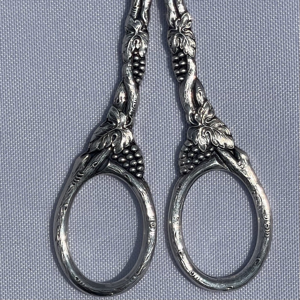 Vintage Mema Sweden Silver Plated Grapevine Small Sewing Scissors