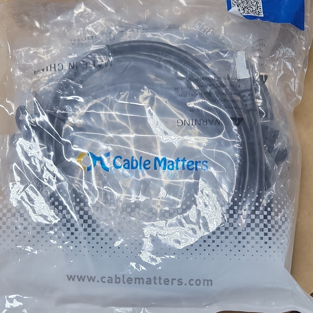 Cable Matters Cat6a Snagless Shielded Ethernet Patch Cable 5ft Black 5 Pack