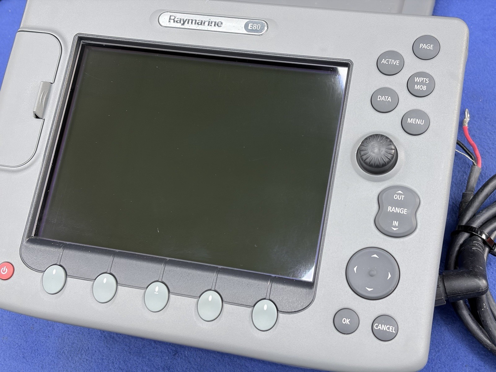 Raymarine E80 Classic GPS Chartplotter Multifunction Display W/ Cover; Tested