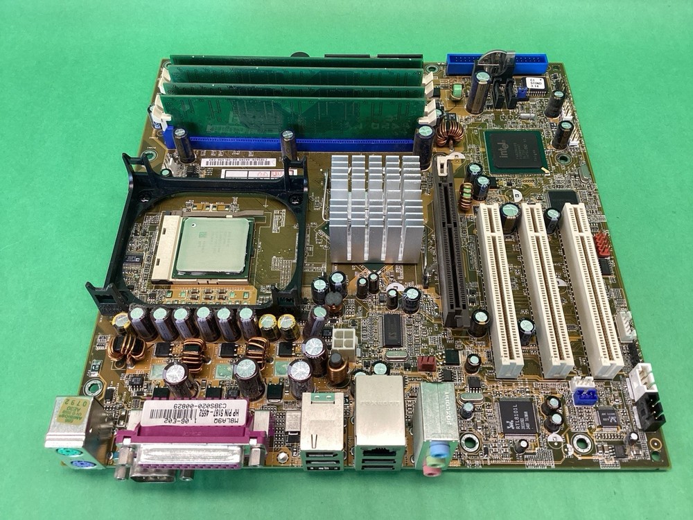HP P4SD-LA Motherboard + Pentium 4 Processor CPU + RAM - UNTESTED