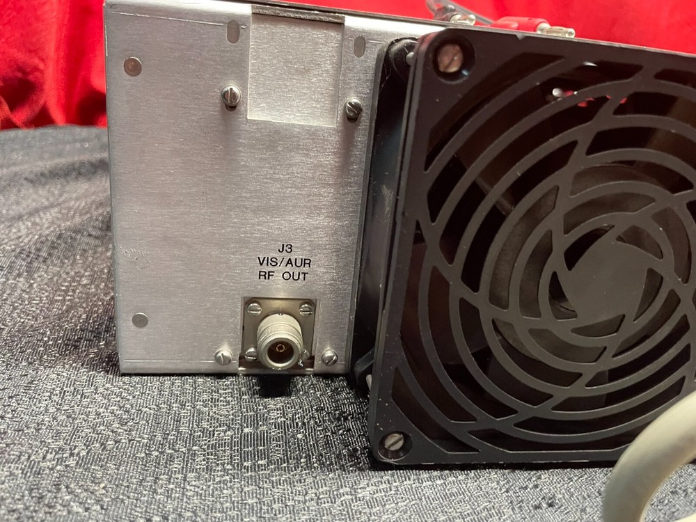 Vintage Analog Emcee DigaCom TTS20HSA UHF Transmitter 2.3-2.5GHz