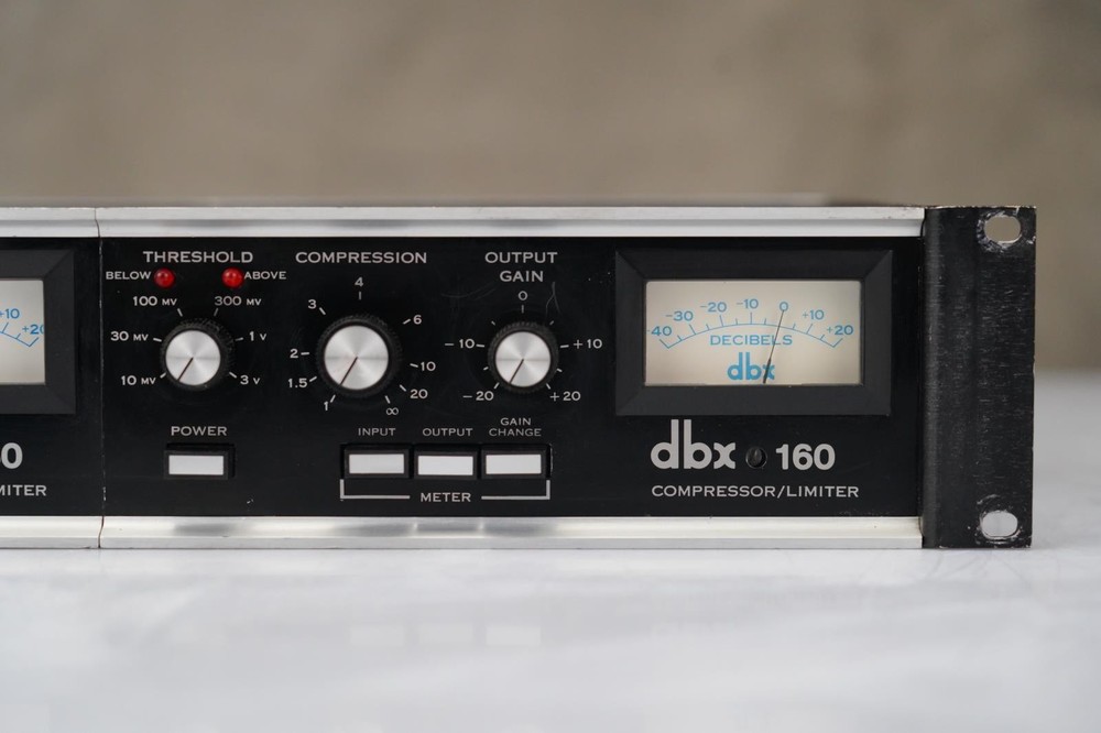 dbx 160VU Compressor Limiter Stereo Pair #59108