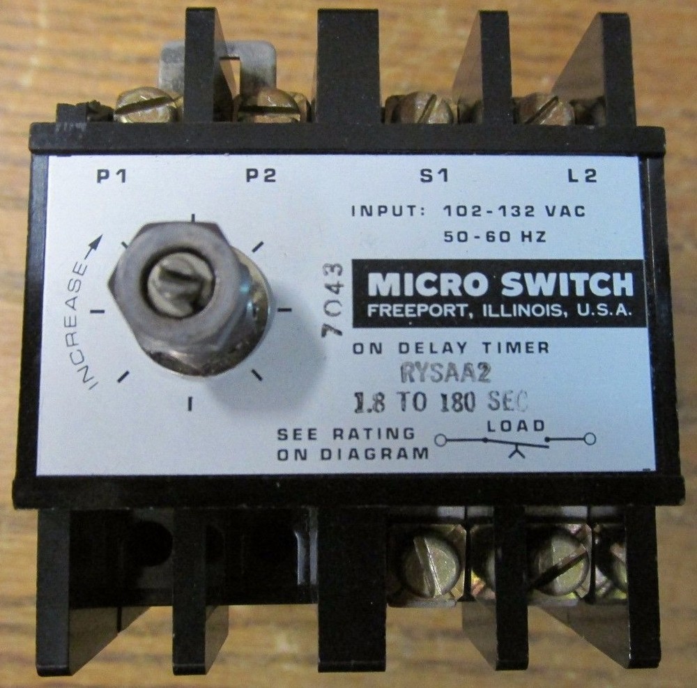 NEW NOS Micro Switch RYSAA2 On Delay Timer Industrial Control Relay 102-132V