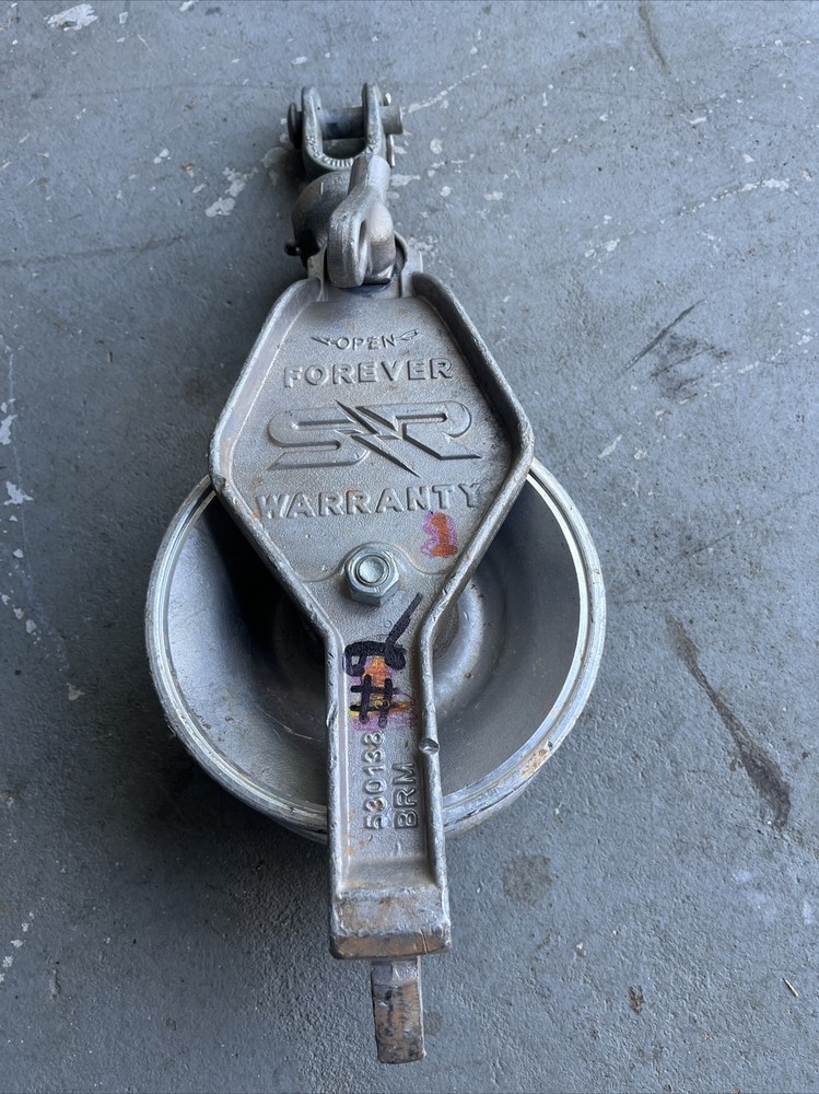 Sherman + Reilly XS-100-B Universal Stringing Block#2