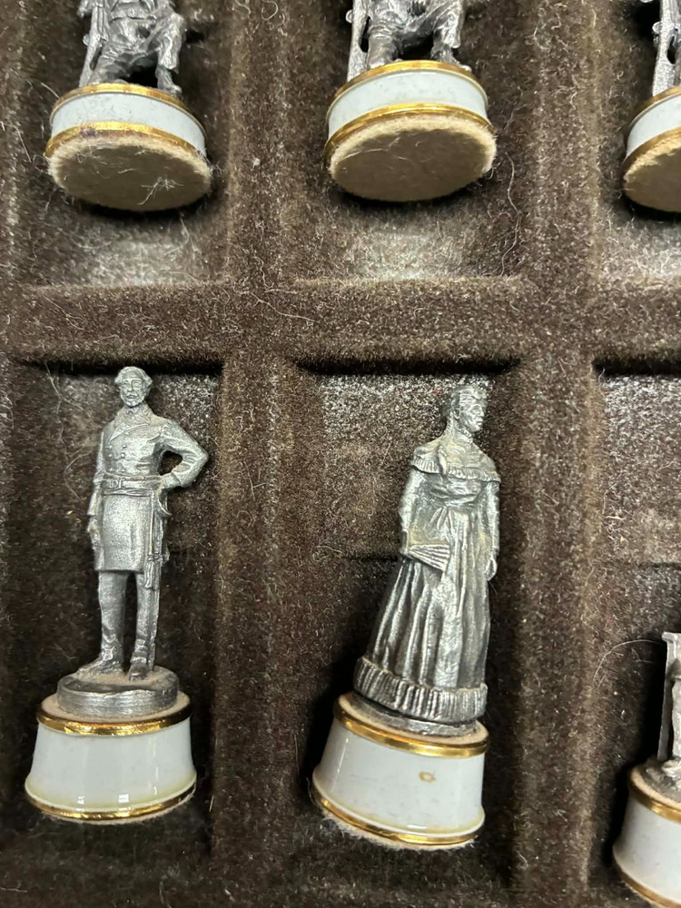 Vintage Franklin Mint Pewter Chess Set