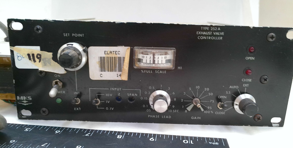 MKS 252A-1 Exhaust Valve Controller Component 120V Untested OPENED PROP PARTS