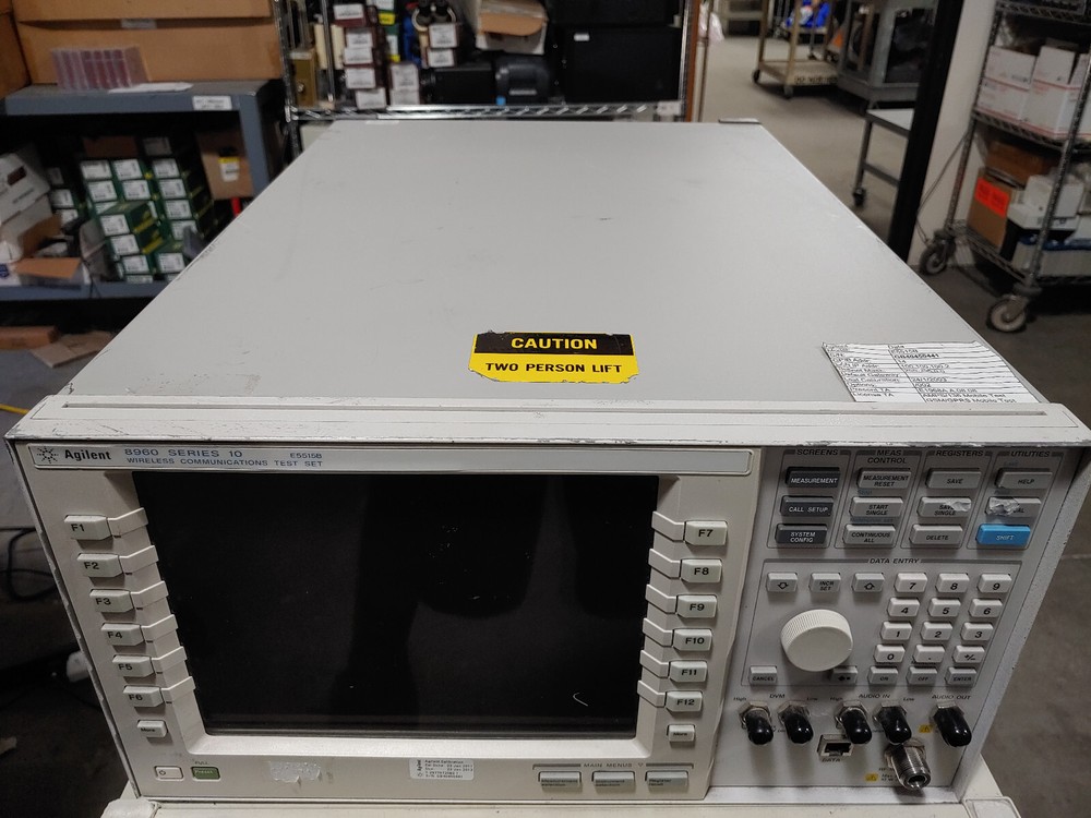 AGILENT E5515B 8960 Series Wireless Communication Test Set Opt 002