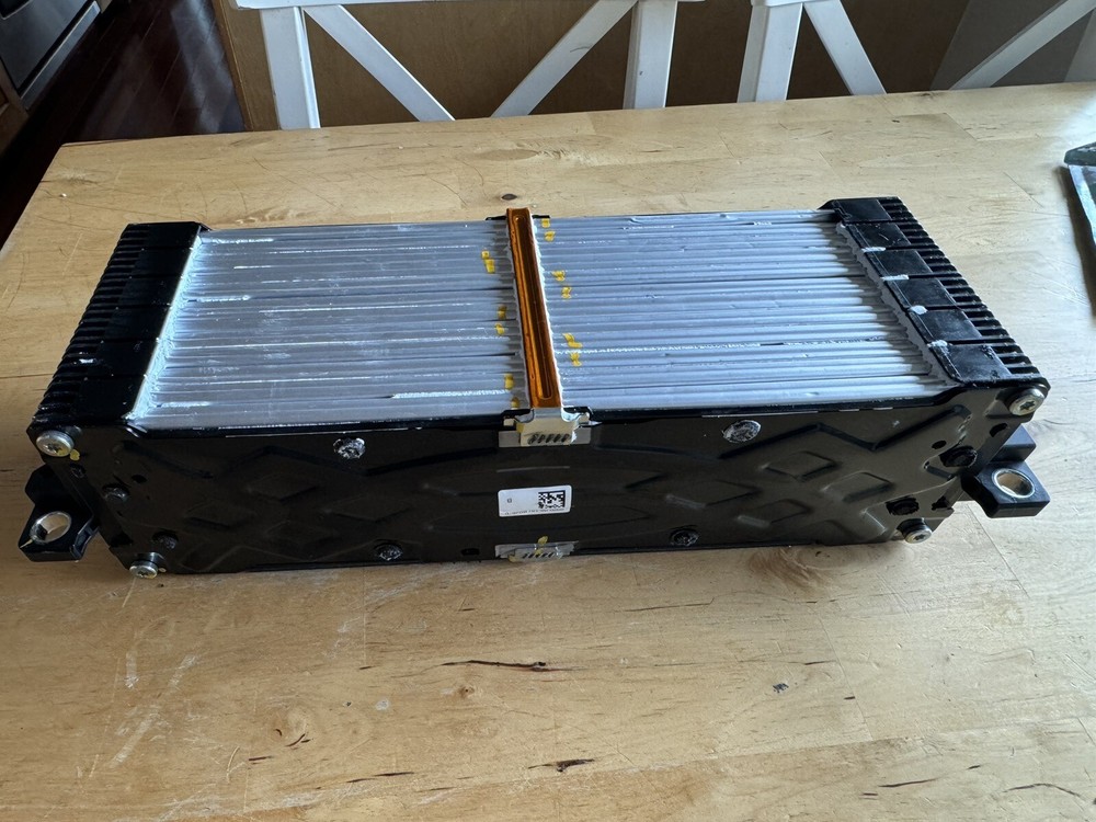 24V 2.4Kw or 48V 4.8Kw by using 2 CELL Interlocking modules EV RV NCM 2P6S