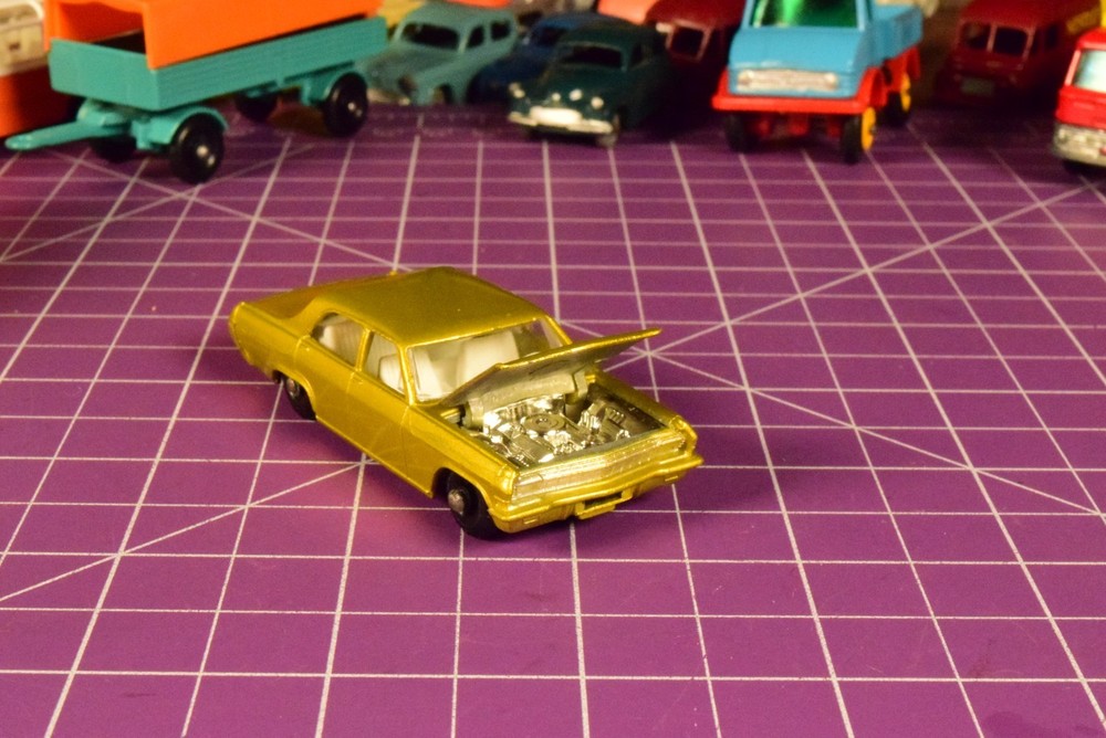 Matchbox/Lesney regular wheel No 36C Opel Diplomate plated engine