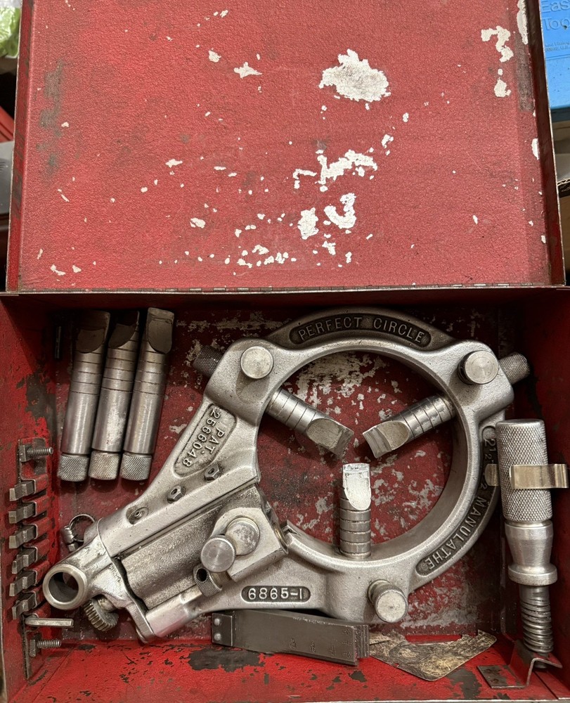Manulathe Perfect Circle Piston Regroover with Original Case