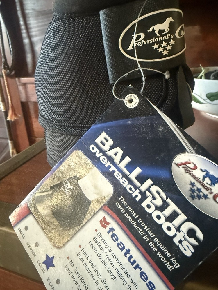 NWT Professionals Choice ballistic bell boots size L