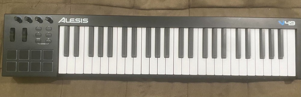 Alesis V49 Keyboard Controller