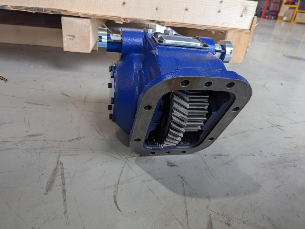 Muncie PTO 828F-E8008-T1CX