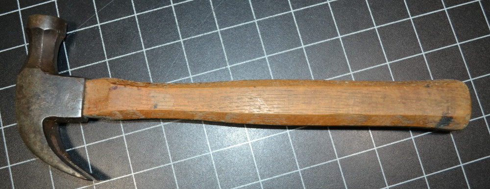 CAPEWELL - CLAW HAMMER - 16oz - ALL ORIGINAL - NICE OCTAGONAL HANDLE